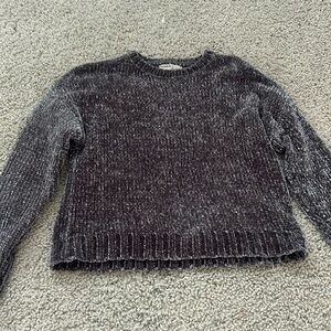 Pull and bear sweater